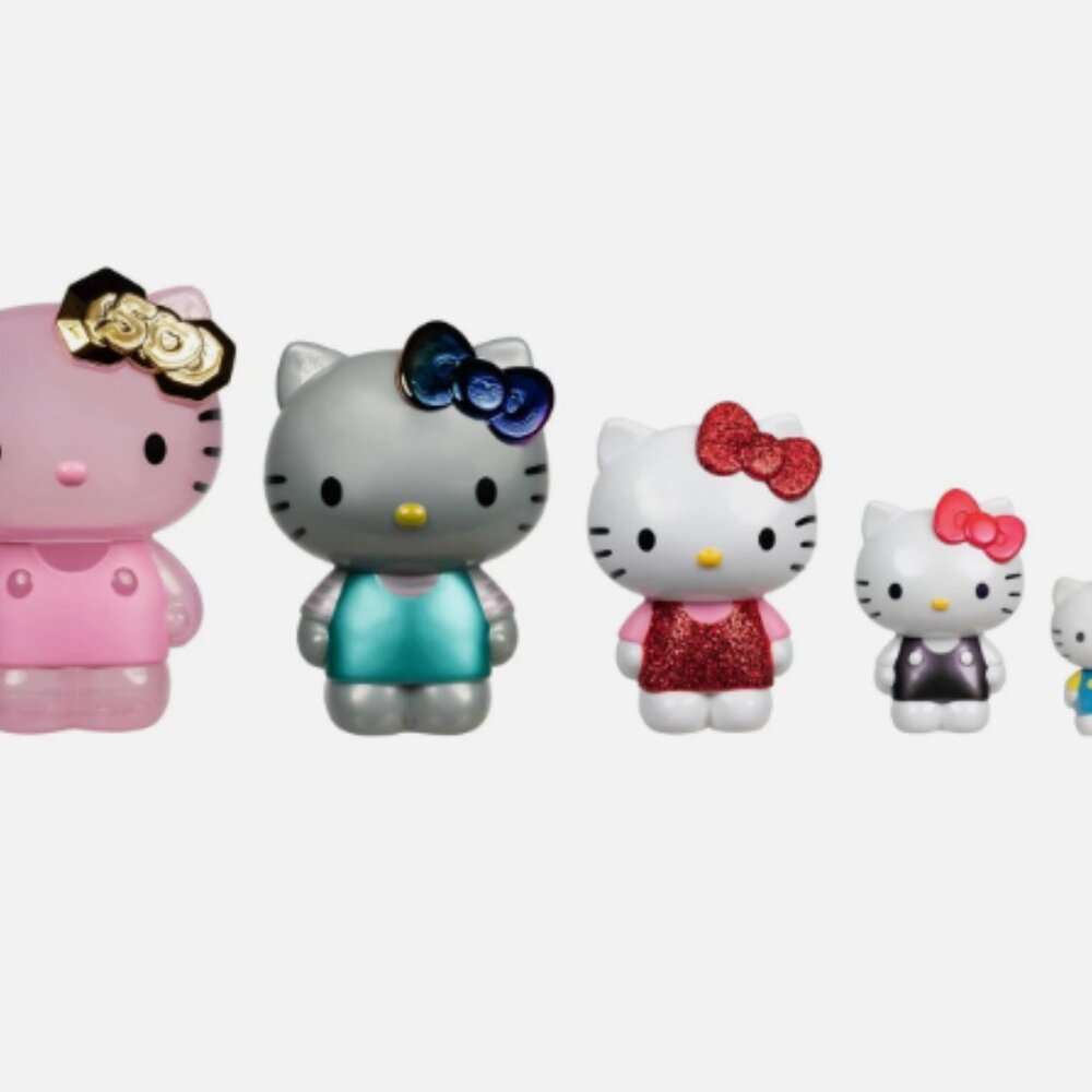 Hello Kitty 50th Anniversary Set of 5 Nesting Figures - Picture 15 of 15